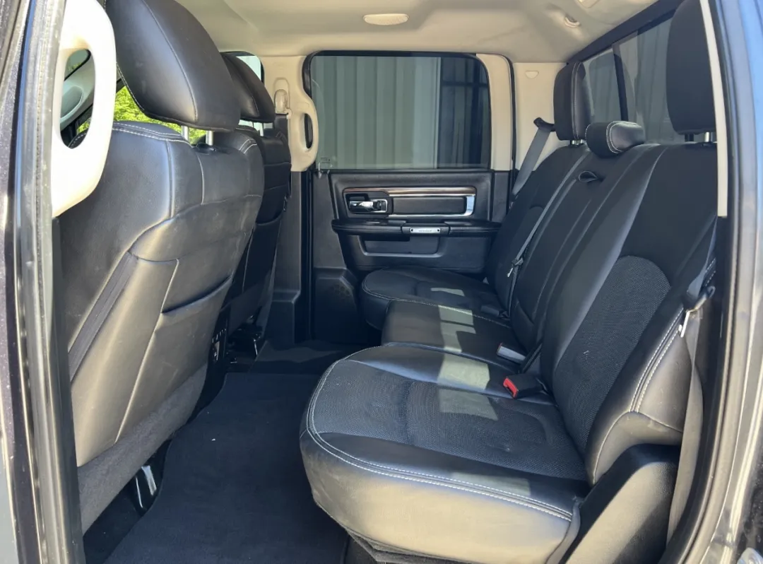 2015 Ram 1500 - 1C6RR7NT1FS598404 - Image #21