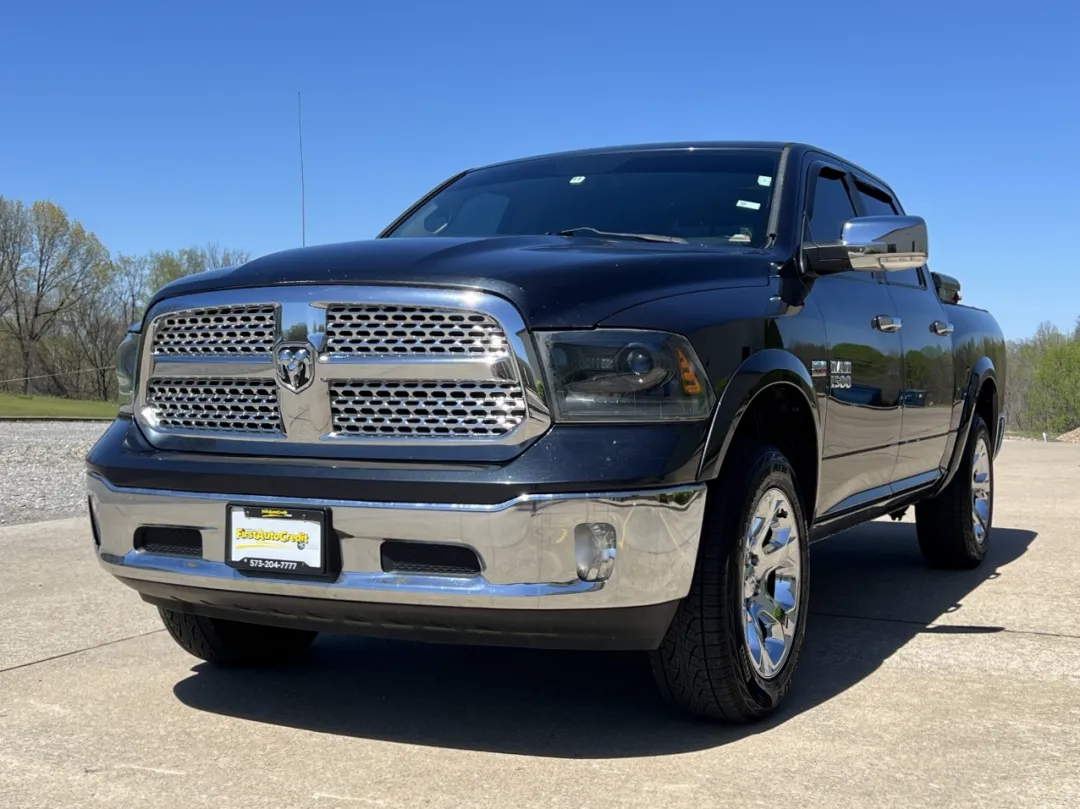 2015 Ram 1500 - 1C6RR7NT1FS598404 - Image #10