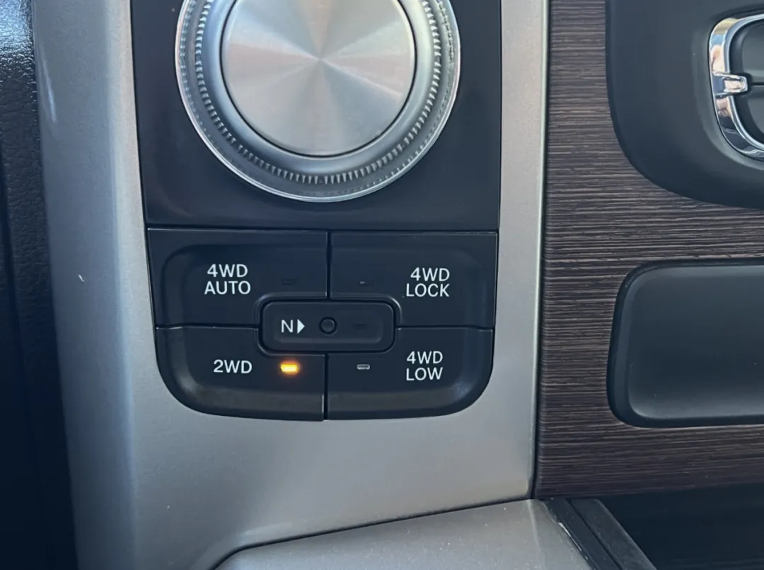 2015 Ram 1500 - 1C6RR7NT1FS598404 - Image #4