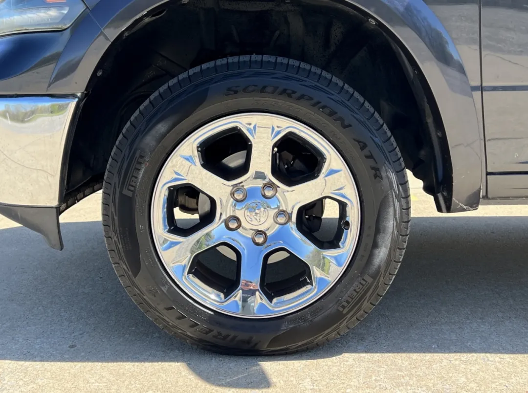 2015 Ram 1500 - 1C6RR7NT1FS598404 - Image #39