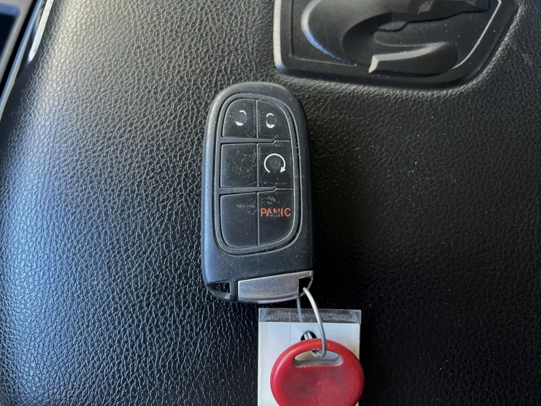 2015 Ram 1500 - 1C6RR7NT1FS598404 - Image #9