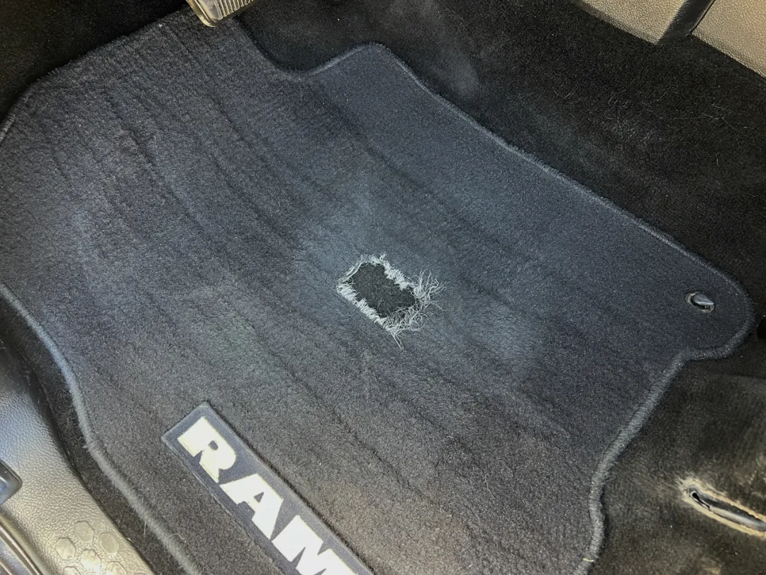 2015 Ram 1500 - 1C6RR7NT1FS598404 - Image #54