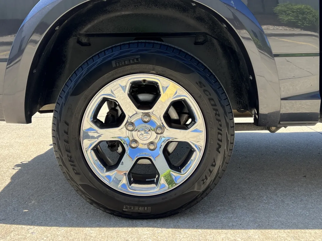 2015 Ram 1500 - 1C6RR7NT1FS598404 - Image #42