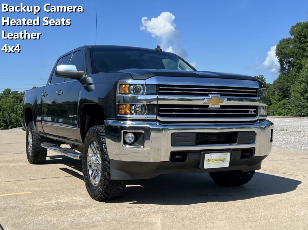 Gray 2018 Chevrolet Silverado 2500HD LTZ Crew Cab LB 4WD Pickup Truck Four-Wheel Drive Automatic