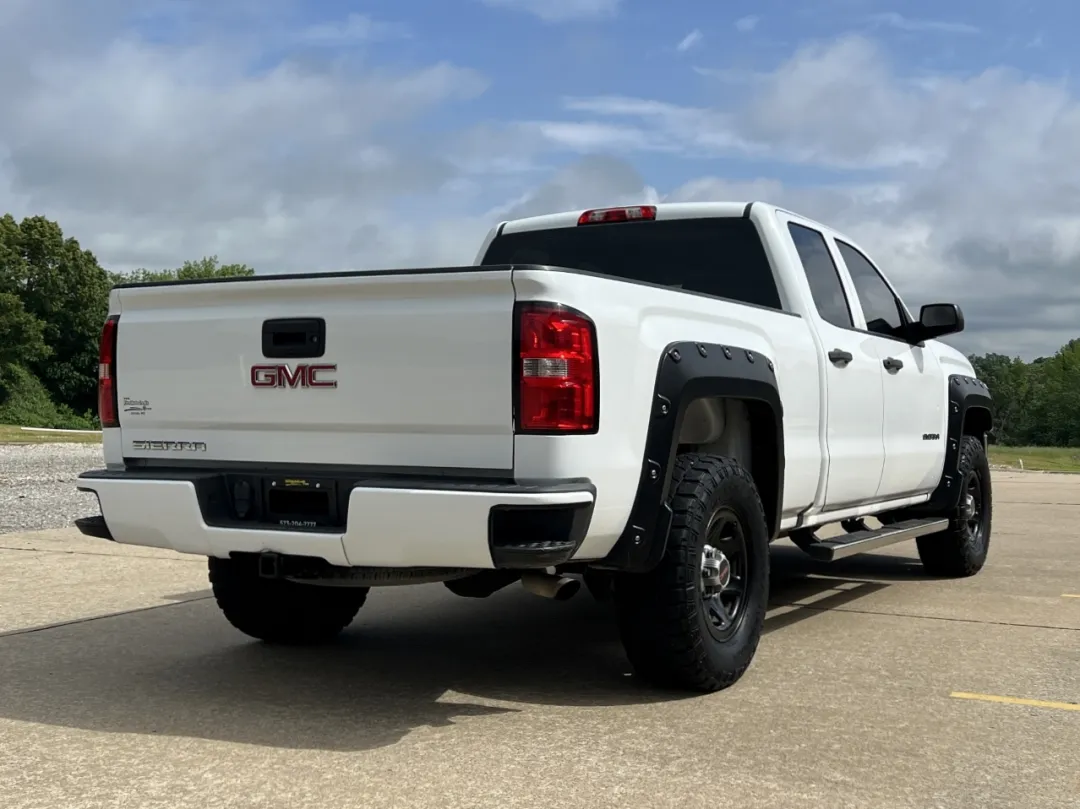 2016 GMC Sierra 1500 - 1GTR1LEC3GZ341066 - Image #9