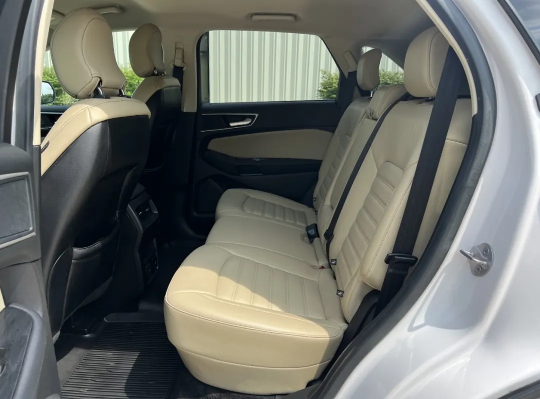 2018 Ford Edge - 2FMPK4J87JBB72557 - Image #19