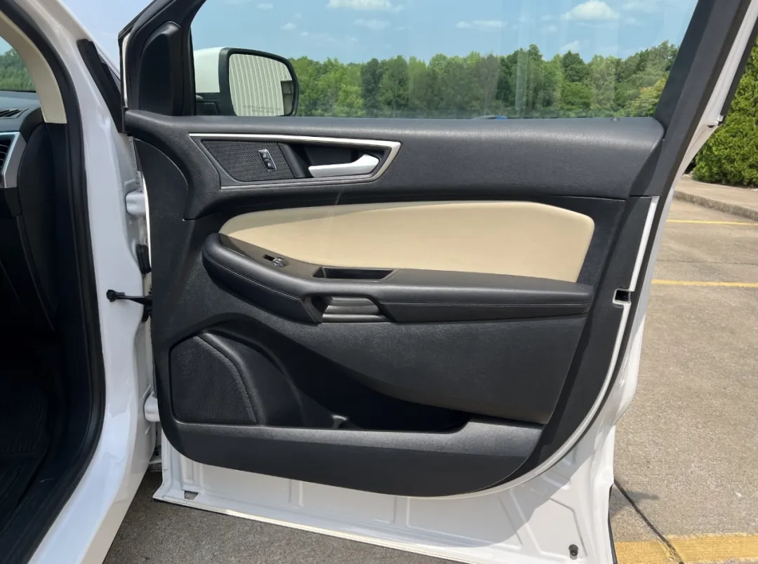2018 Ford Edge - 2FMPK4J87JBB72557 - Image #17