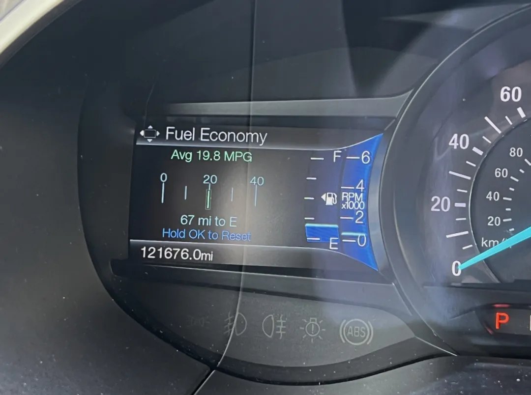 2018 Ford Edge - 2FMPK4J87JBB72557 - Image #25