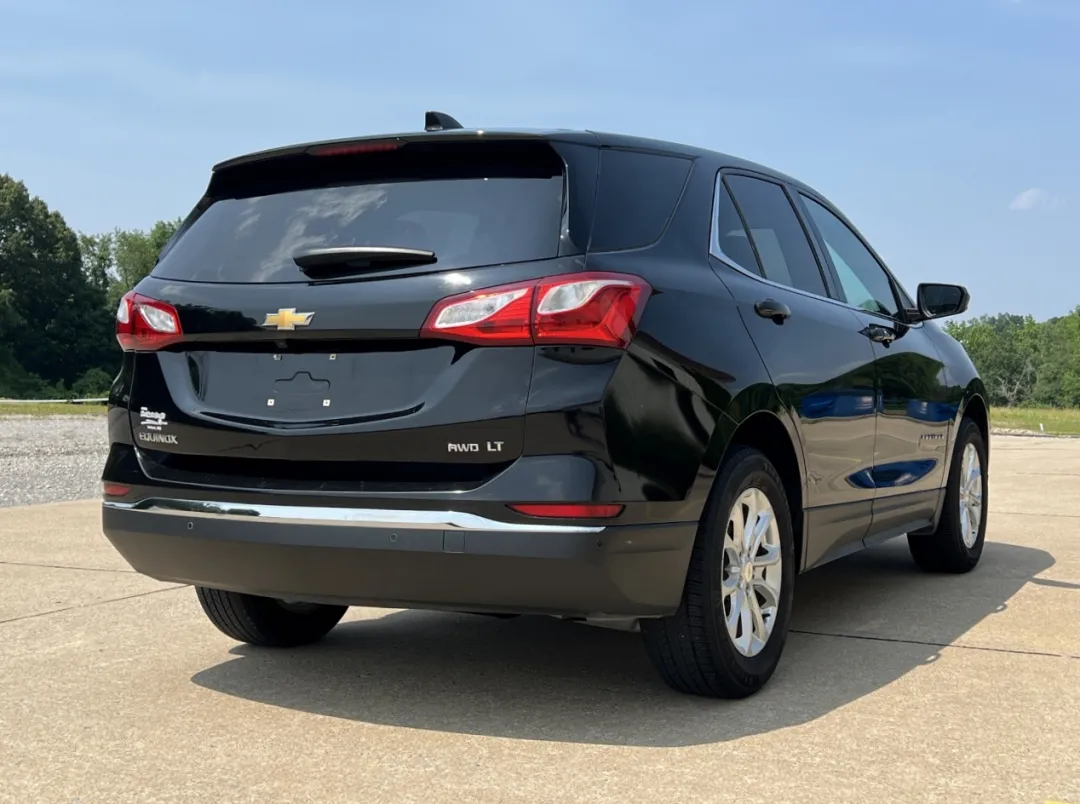2020 Chevrolet Equinox - 2GNAXTEV6L6189021 - Image #12