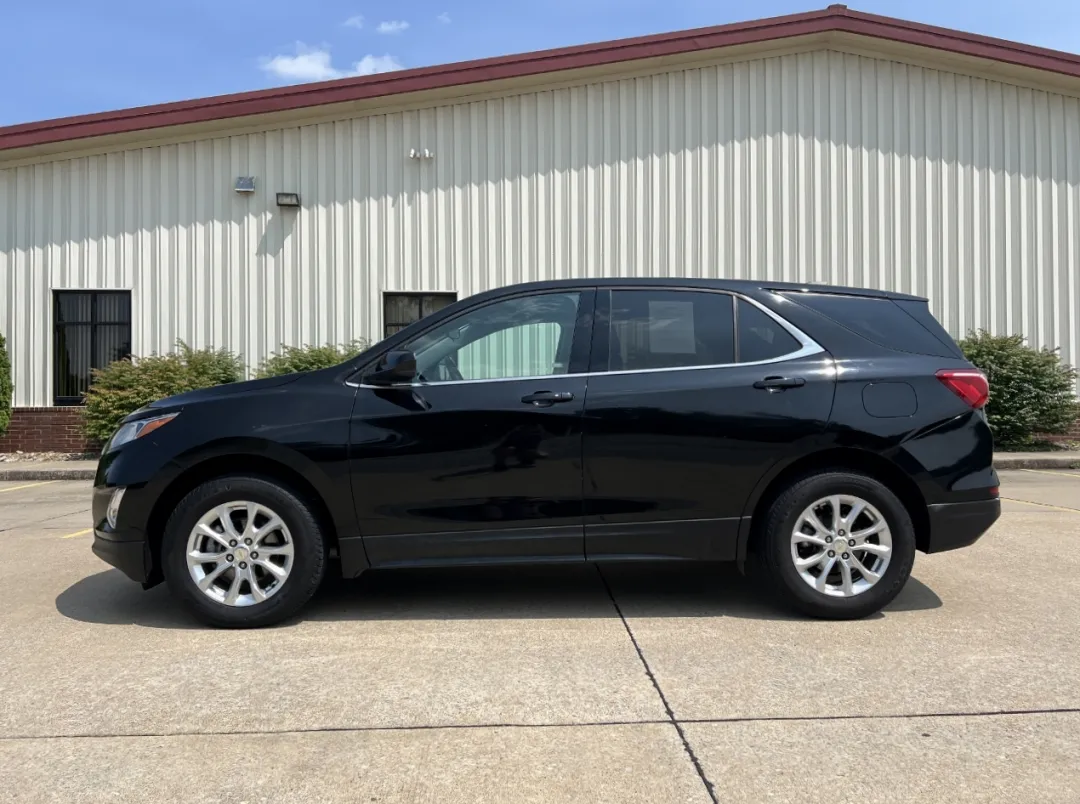 2020 Chevrolet Equinox - 2GNAXTEV6L6189021 - Image #10