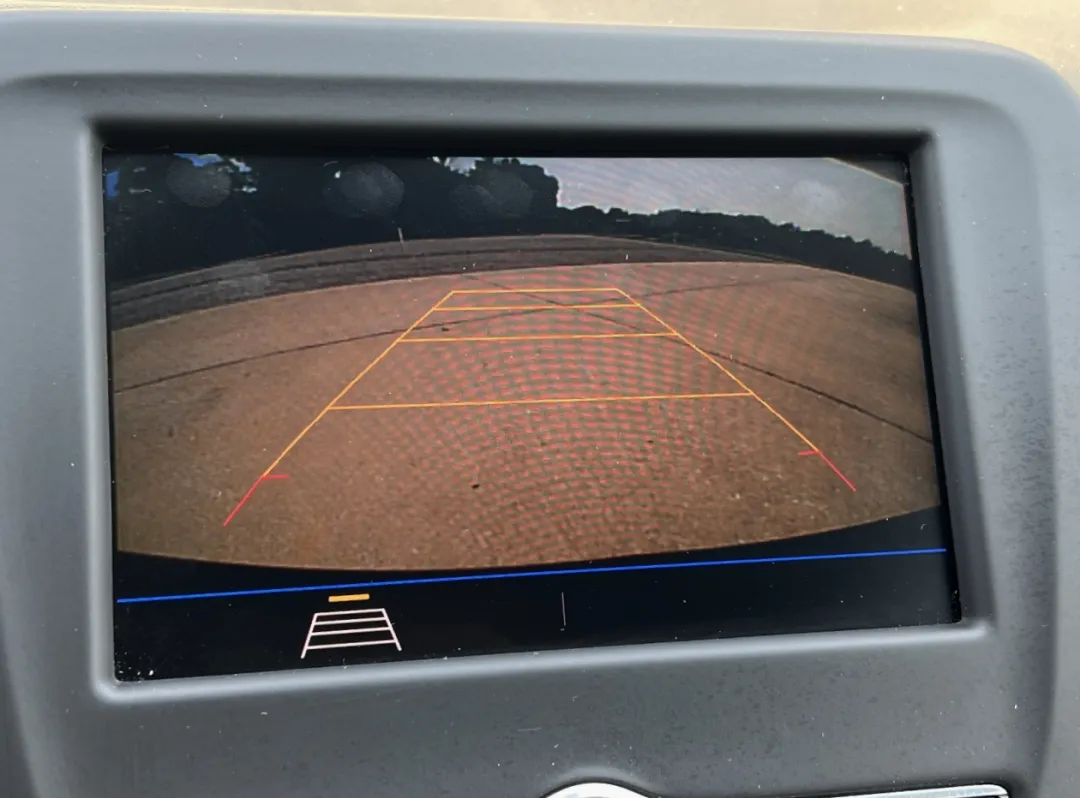 2020 Chevrolet Equinox - 2GNAXTEV6L6189021 - Image #5