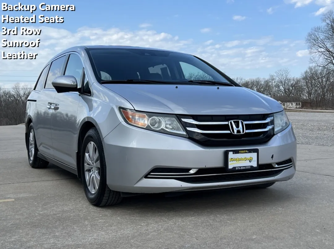2015 Honda Odyssey - 5FNRL5H63FB049532 - Image #2