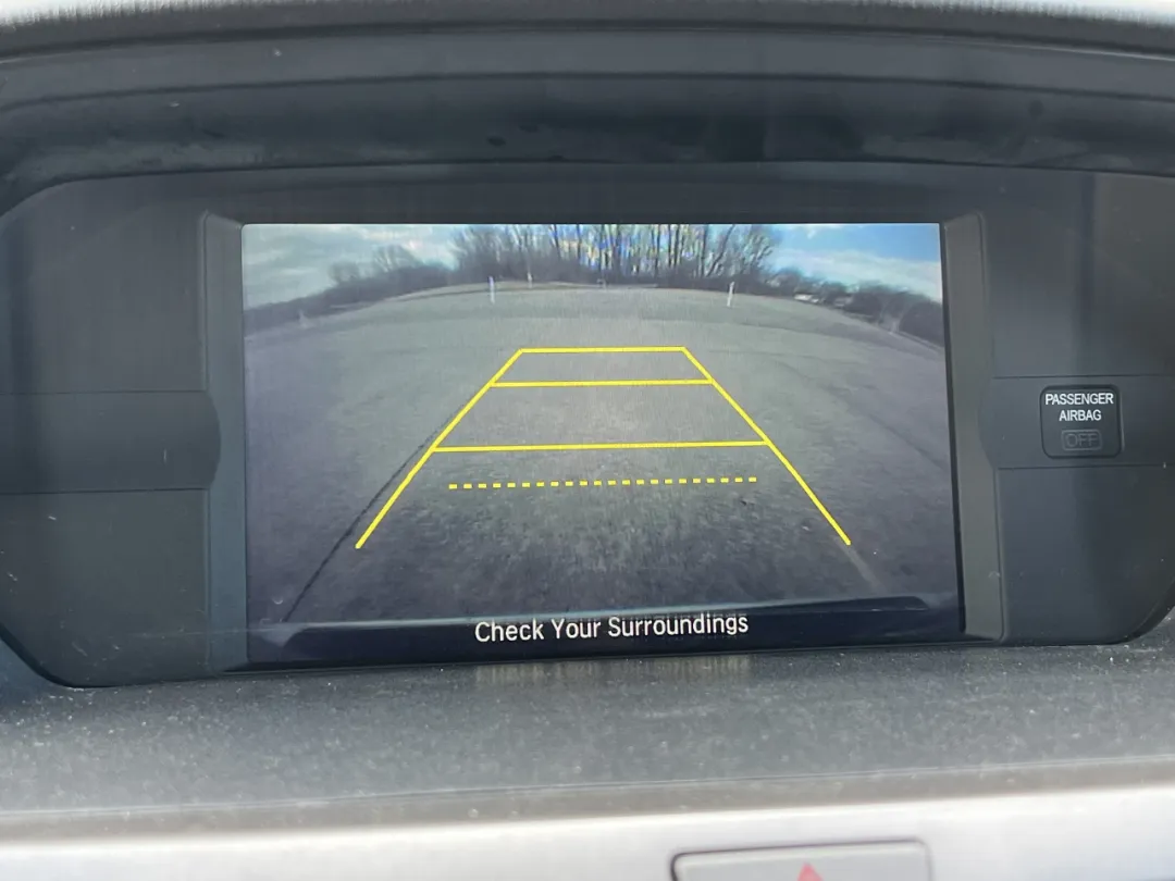 2015 Honda Odyssey - 5FNRL5H63FB049532 - Image #4