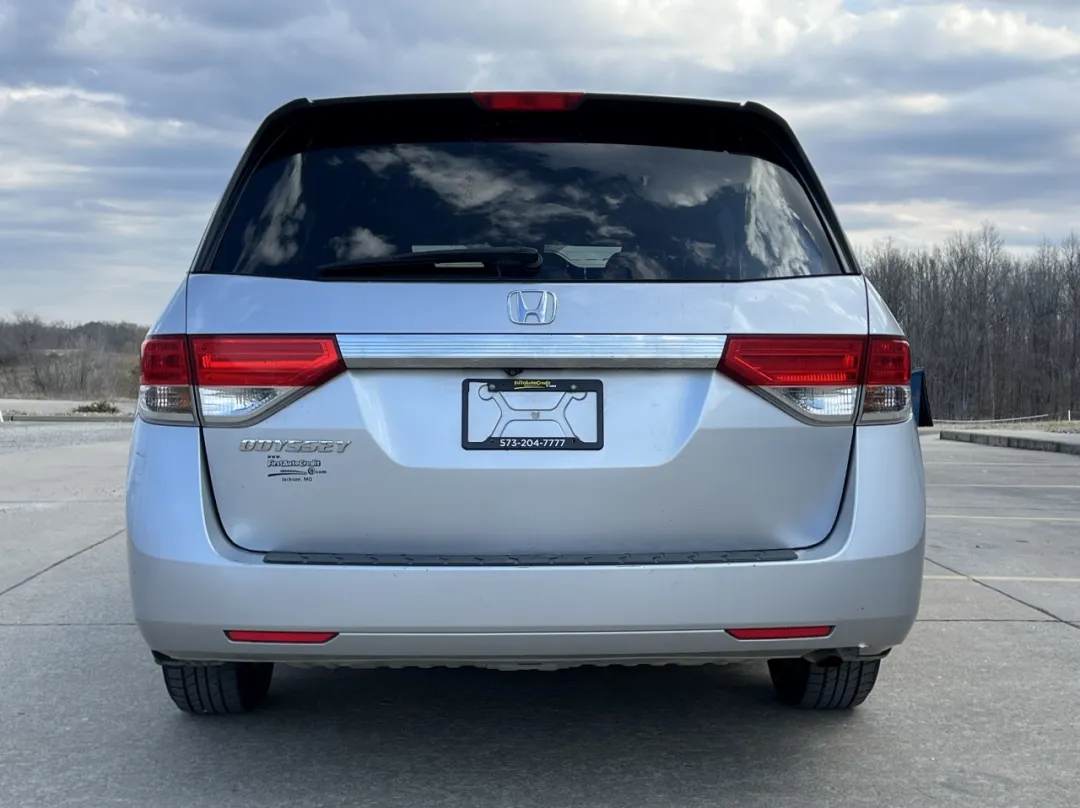 2015 Honda Odyssey - 5FNRL5H63FB049532 - Image #13