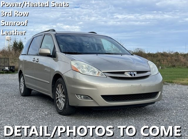 2008 Toyota Sienna XLE