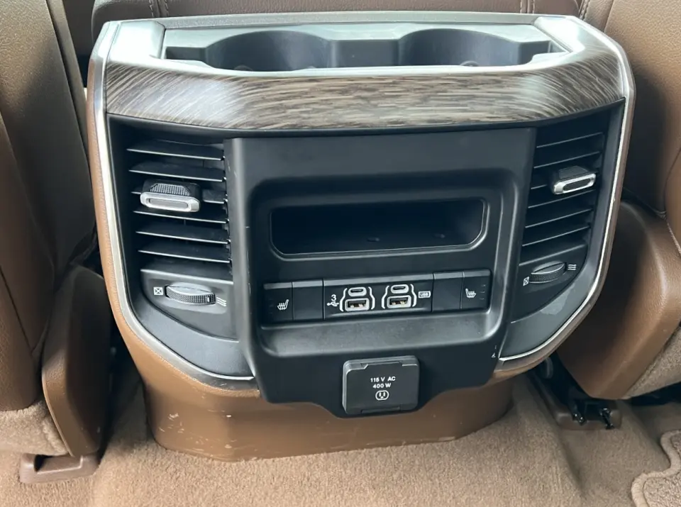 2019 RAM Ram 1500 Pickup Laramie - Photo 9