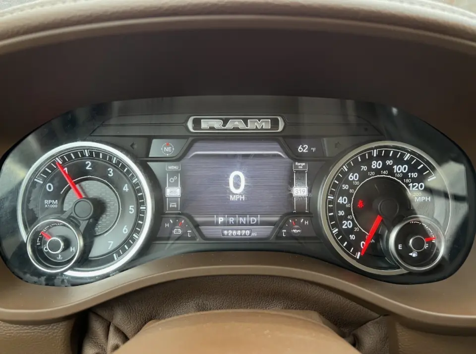 2019 RAM Ram 1500 Pickup Laramie - Photo 3