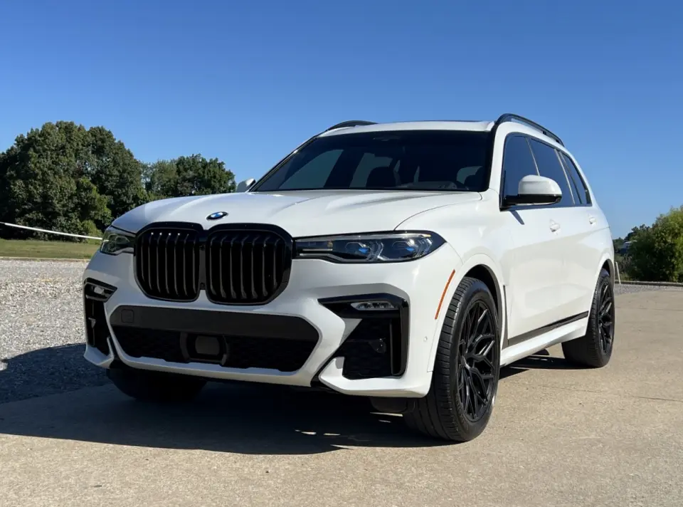 2021 BMW X7 M50i - Photo 10
